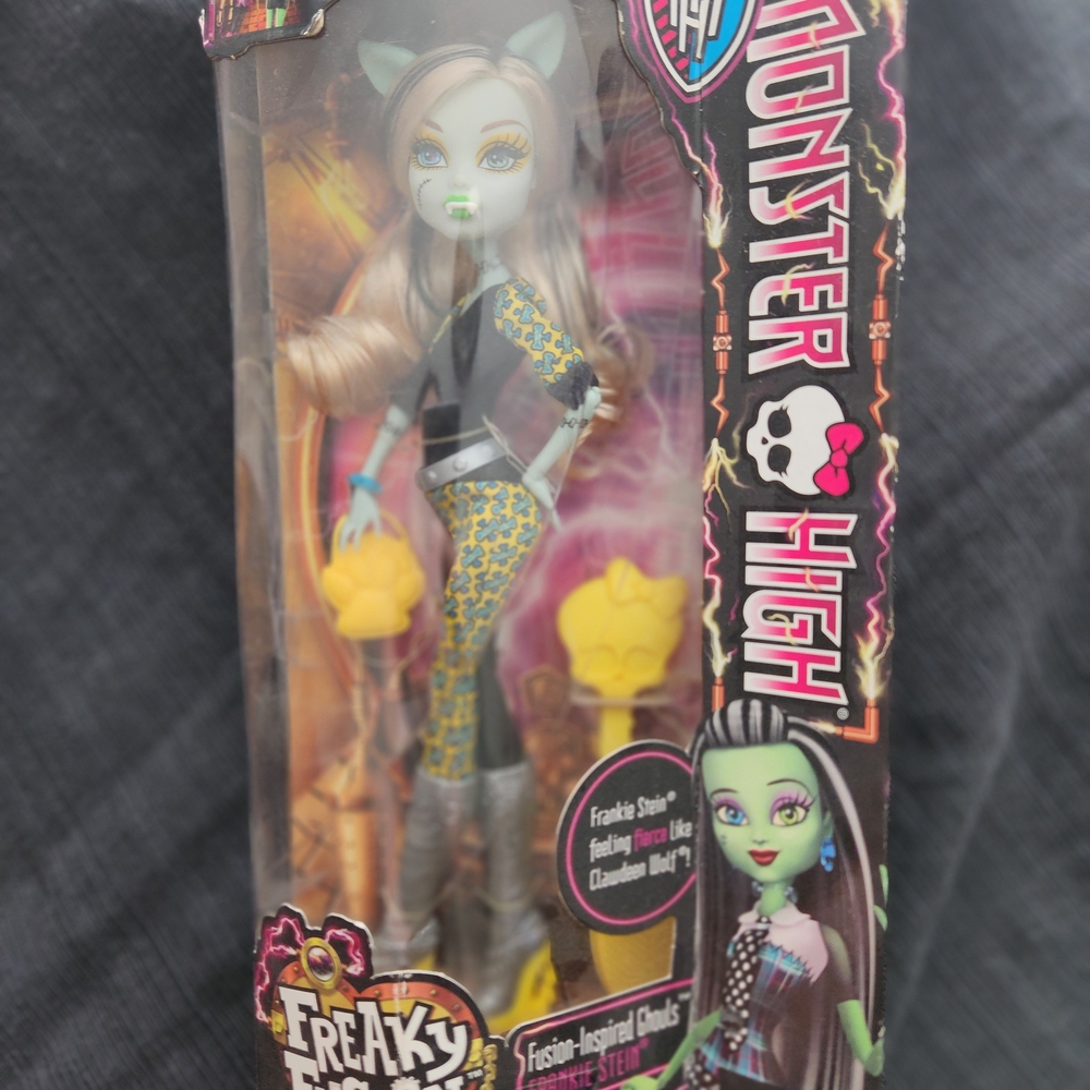 Monster High Frankie Freaky Fusion Doll (2014) New In Box